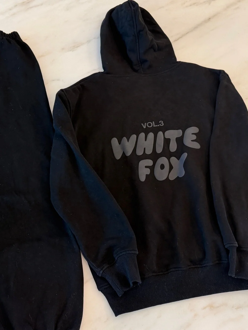 White fox black sweatshirt and jogger set GUC XS S - Picture 5 of 8
